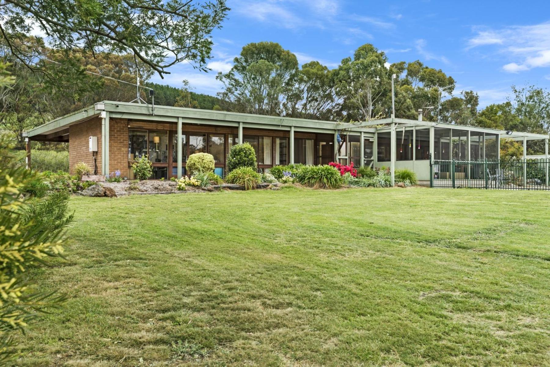 Gisborne Peak Winery Short Term Stays Exterior foto